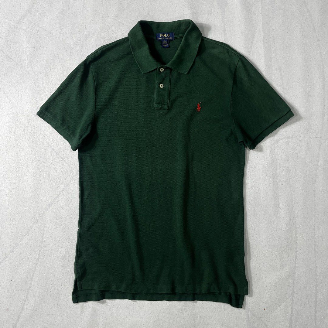Polo RL Ralph Lauren Poloshirt (Category: Tshirts & Polo Shirts ) located in Nasugbu. Submitted by janstuffs.ph (Listing ID 1460690185, Image 1). Description: Authentic Ralph Lauren Polo Fits to Medium 19x27-28 Has discoloration, not noticeable when worn. ( refer to photo) Wearable pa talaga. Pwede nyo i dye. No pinhole or any damage. 400 + sf only.
