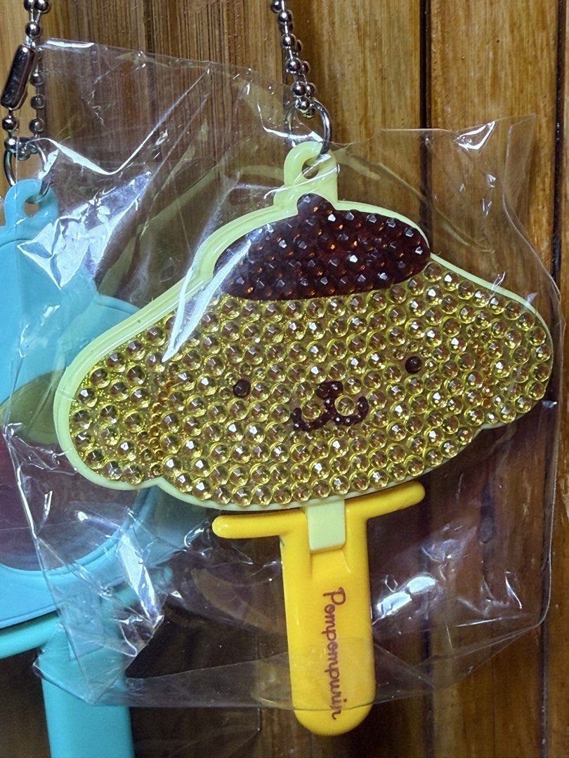 Pompompurin Hangyodon Bling mirror charm (Category: Accessory Holder, Box & Organizers) located in Taguig. Submitted by karabelle19923 (Listing ID 1460523750, Image 1). Description: 650 each bnew japan .