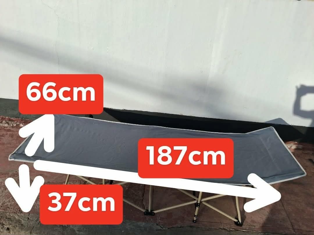 Portable Folding bed (Category: Bedding & Towels) located in Manila. Submitted by mightycloud_1992 (Listing ID 1460604237, Image 1). Description: .