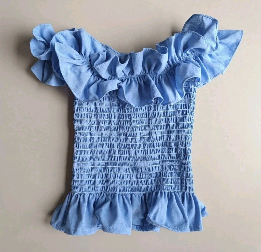 Powder blue off shoulder coquette top (Category: Blouses) located in Quezon City. Submitted by jessdcluters (Listing ID 1460568514, Image 2). Description: .