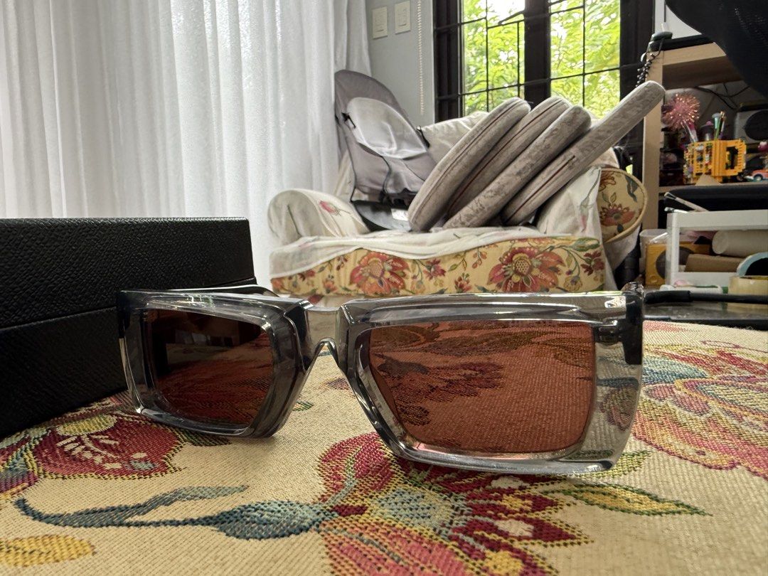 Prada PR24Y 5521 19B 5SO Sunglasses (Category: Sunglasses & Eyewear) located in Batangas. Submitted by kontin (Listing ID 1460530341, Image 1). Description: Prada PR24Y 5521 19B 5SO Sunglasses Bought at Japan bazaar Condition: 8.5/10 Men/Unisex Solid thick Acetate frame with still inside .