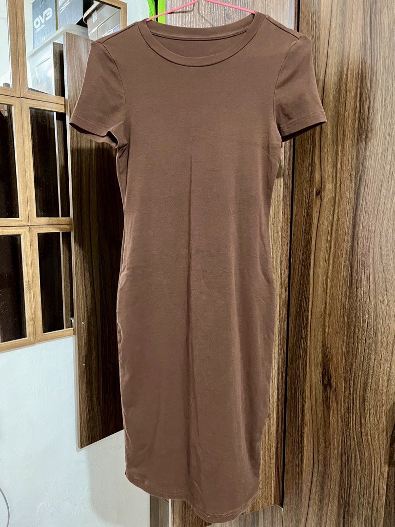 Preloved Dresses (Category: Dresses) located in Manila. Submitted by vastwind.e0a68b (Listing ID 1460628192, Image 1). Description: Selling my preloved clothes for only 🎀Php 199.00 each🎀 📌 rfs: closet clean-up 📌 good condition, like new 📌 no issue 📌 fit to S-M frame 📌 payment first policy 📌 sf: shouldered by the buyer 📍 Manila & Cavite ❤️PM if interested, thank you❤️.