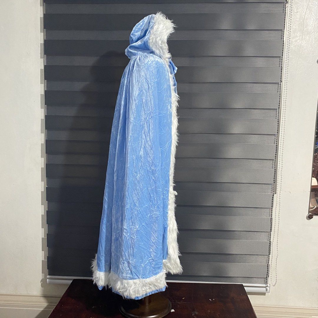 Princess Cape (Category: Blouses) located in Caloocan City. Submitted by discusonlineshop (Listing ID 1460587388, Image 2). Description: 5-6-7 Y.