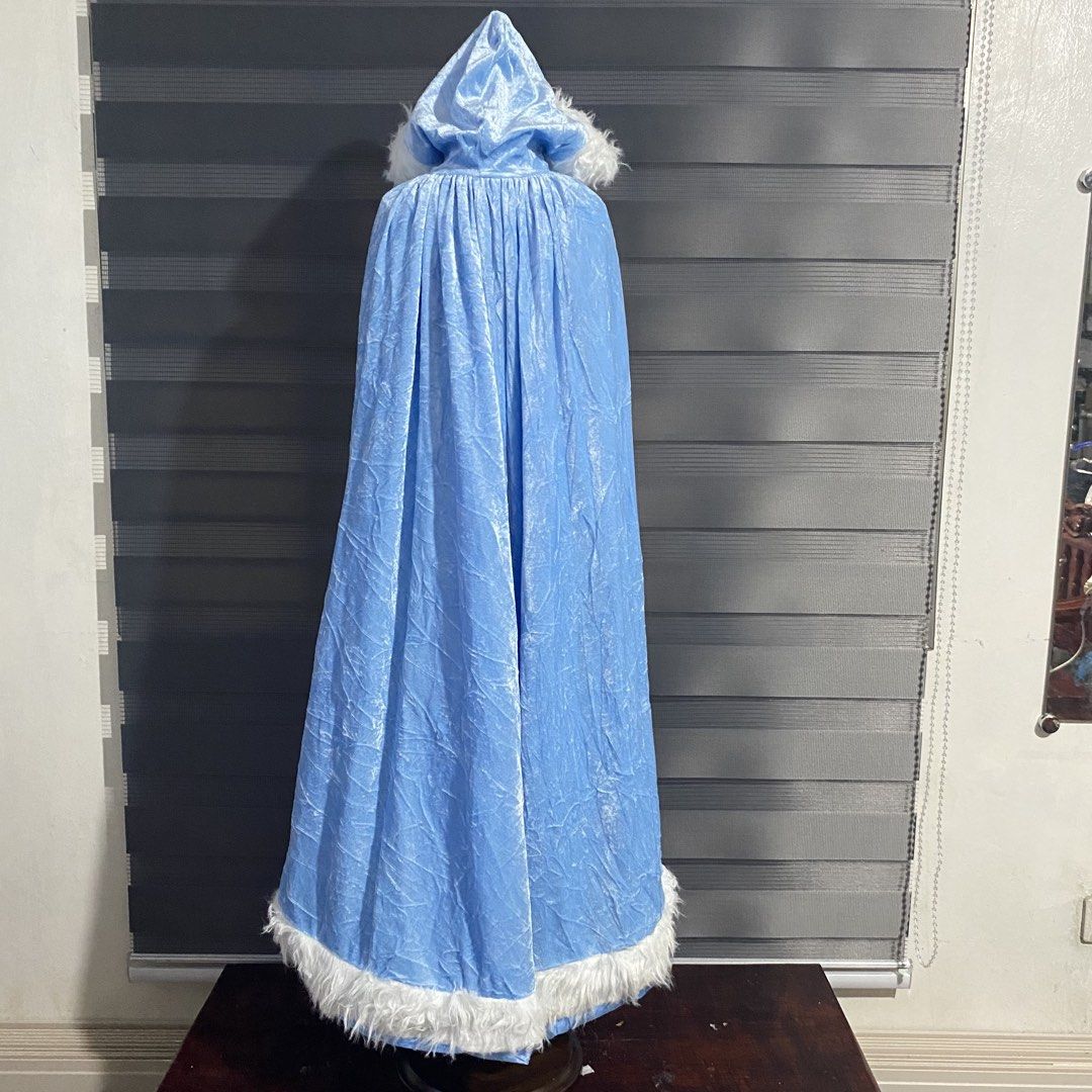 Princess Cape (Category: Blouses) located in Caloocan City. Submitted by discusonlineshop (Listing ID 1460587388, Image 1). Description: 5-6-7 Y.