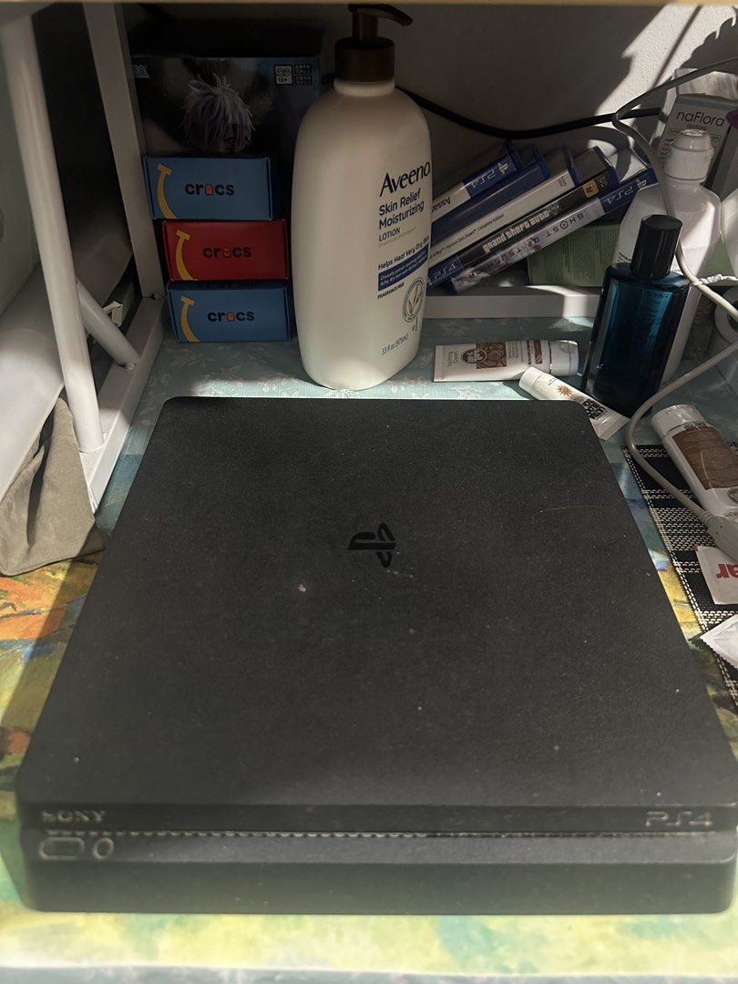 Ps4, 2 controllers, free 4 games (Category: PlayStation) located in Quezon City. Submitted by tcddy (Listing ID 1460523428, Image 3). Description: Comes with 2 controllers -1 orig -1 oem Cables 5 games -GTA5 -2k20 -God of war /Horizon Zero Dawn -Assasin’s Creed Unity Issue: Controller battery drains quickly if wireless play, okay naman pag plugged. All buttons functioning..