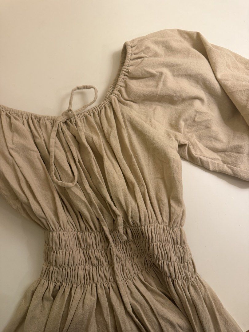 Puff sleeve linen dress (Category: Dresses) located in Manila. Submitted by 414studio (Listing ID 1460665216, Image 2). Description: Free size best fit medium Linen.