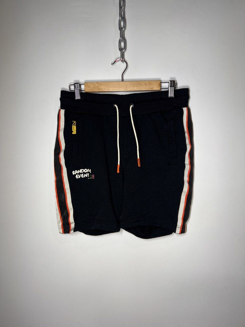 Puma Random Event Collaboration Shorts Black Size M (Category: Shorts) located in Manila. Submitted by randsclothingstore (Listing ID 1460711853, Image 1). Description: Brand: Puma x Random Event Size (Inch) ‼️Medida Size‼️ : W 30-34| L 17.5 Color Rate: 10/10 Condition: Like New Issue: None Price: ₱899 ‼️ Thrifted item — please manage your expectations, authenticity is not guaranteed (check photos for tags!) 🧼 Items have been stored or thrifted 
