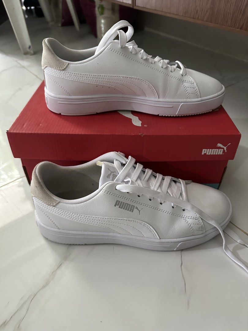 Puma Smash Perf Lite Sneakers White (Category: Sneakers) located in Manila. Submitted by mikaysabel (Listing ID 1460531591, Image 1). Description: ORIGINAL- White Puma sneakers - Size: UK 5.5 (EUR 38.5, US 7.5, CM 24.5) - Features SoftFoam+ optimal comfort insoles - Comes with original box - Ideal for everyday wear.