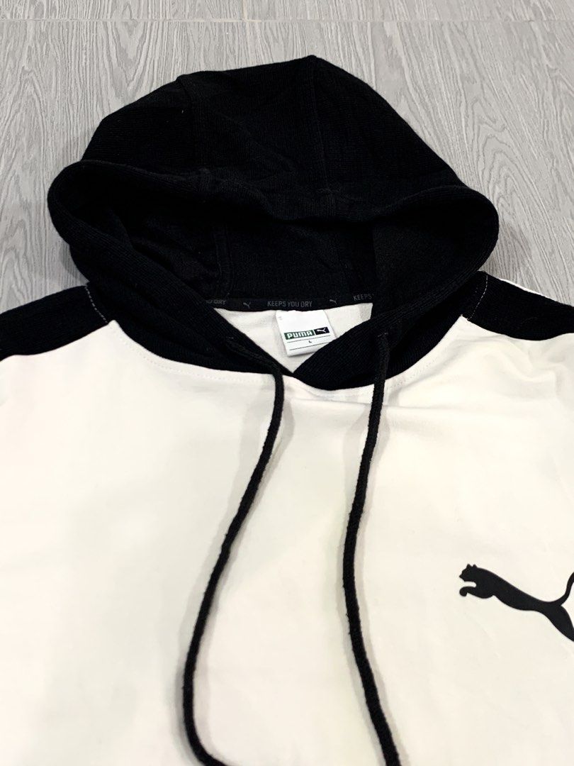 Puma White Black Hoodie (Category: Hoodies) located in La Trinidad. Submitted by gemyi (Listing ID 1460708472, Image 3). Description: black accents are knit cloth white part - smooth cotton no visible flaws, needs wash only.