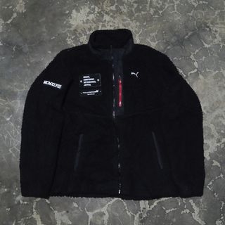 (Category: ) located in . Submitted by sangkalamsthrift88 (Listing ID 1460532491, Image 1). Description: .