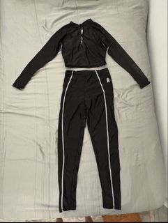 (Category: ) located in . Submitted by ur_wardrobe (Listing ID 1460689771, Image 1). Description: .