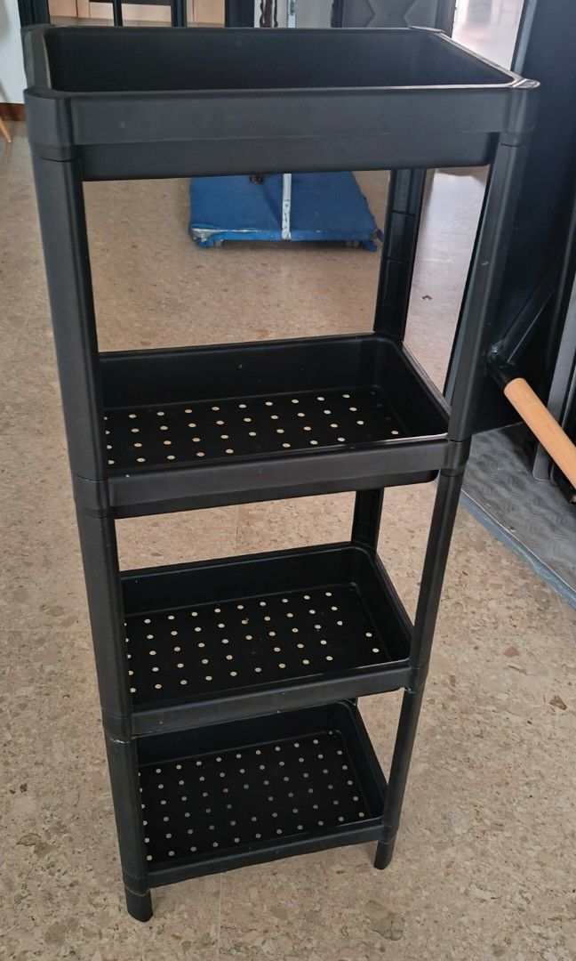 Rack (Category: Shelves, Cabinets & Racks) located in Singapore. Submitted by hongyangsg (Listing ID 1460603213, Image 3). Description: .