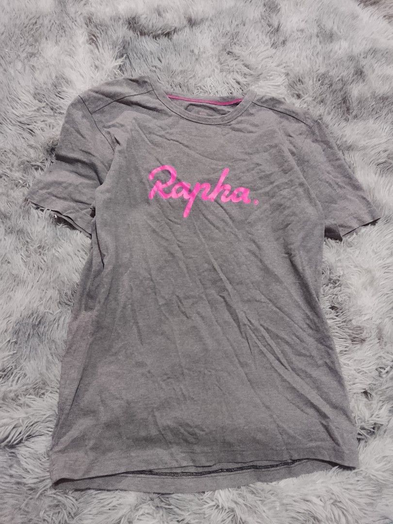 Rapha Shirt Small-Medium (Category: Tshirts & Polo Shirts ) located in Davao. Submitted by thevintagehunterdvo (Listing ID 1460513367, Image 1). Description: Width 20 Length 26 299+89 sf.