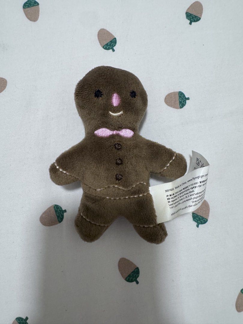 rare flying tiger mini gingerbread man (Category: Designer & Blind Box Toys) located in Manila. Submitted by de_clutterph (Listing ID 1460670857, Image 1). Description: .
