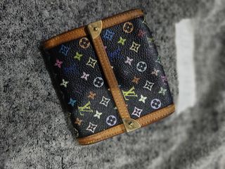 (Category: ) located in . Submitted by novdel (Listing ID 1460565355, Image 1). Description: .