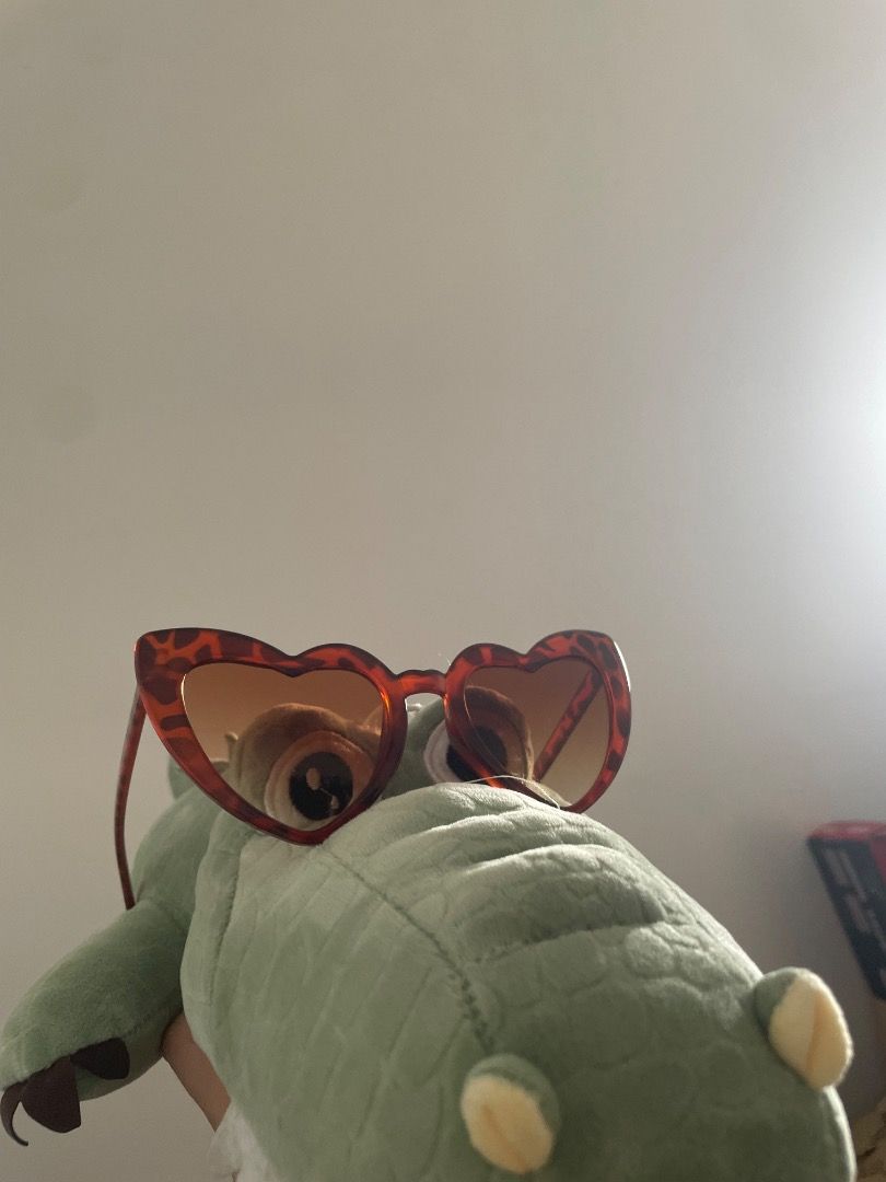 Red Heart Shaped Sunglasses ; Leopard/Tortoiseshell Pattern (Category: Sunglasses & Eyewear) located in Caloocan City. Submitted by royalphoenix_7dd2d1 (Listing ID 1460571021, Image 1). Description: - Fun heart-shaped sunglasses - Available in bright red with black lenses - Also available in tortoiseshell patterned arms with brown tinted lenses - Great for parties or adding flair to your outfit - Unique and eye-catching design - 20 each.