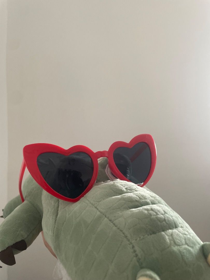 Red Heart Shaped Sunglasses ; Leopard/Tortoiseshell Pattern (Category: Sunglasses & Eyewear) located in Caloocan City. Submitted by royalphoenix_7dd2d1 (Listing ID 1460571021, Image 2). Description: - Fun heart-shaped sunglasses - Available in bright red with black lenses - Also available in tortoiseshell patterned arms with brown tinted lenses - Great for parties or adding flair to your outfit - Unique and eye-catching design - 20 each.