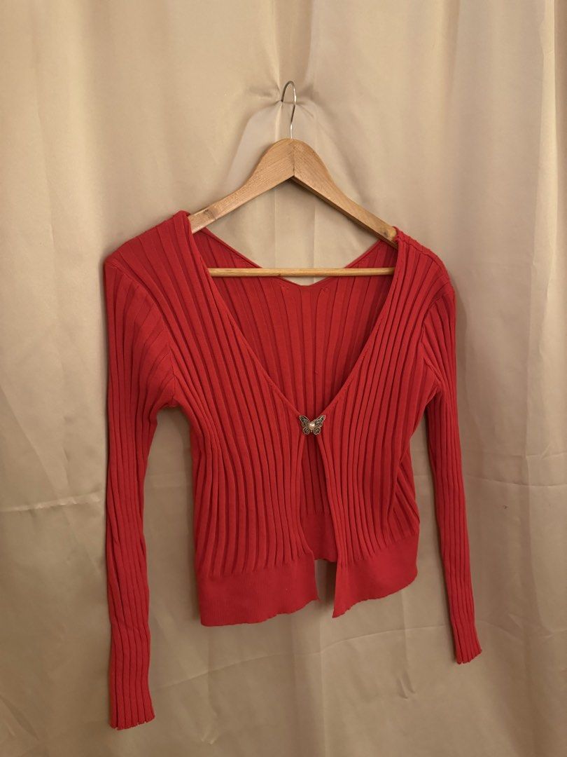 Red knitted cardigan (Category: Coats, Jackets and Outerwear) located in Manila. Submitted by 414studio (Listing ID 1460704526, Image 2). Description: Fits small to medium.