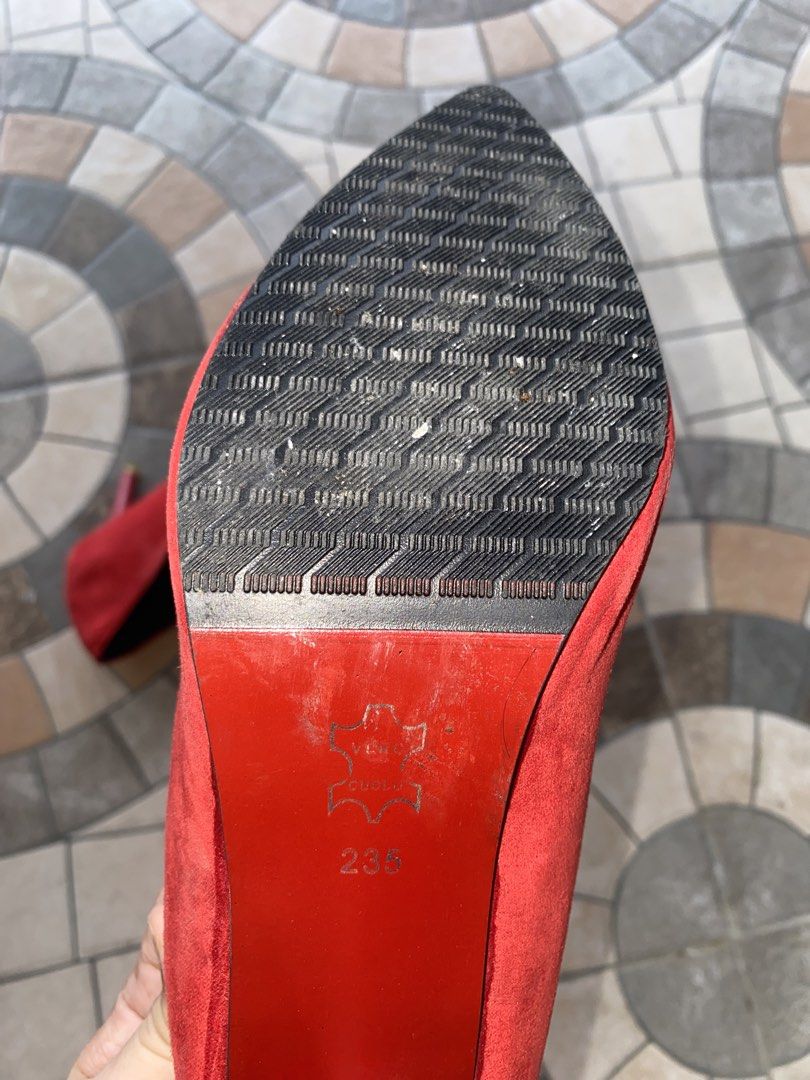 Red Suede Pointed Toe Heels (Category: Heels) located in Pasay City. Submitted by violetttttttttttttt (Listing ID 1460581364, Image 3). Description: - Stylish red suede heels - Elegant pointed toe design - Comfortable moderate heel height - Brand: XINSHISHANG (visible inside) - Size: 235 - Origin: Made in China.