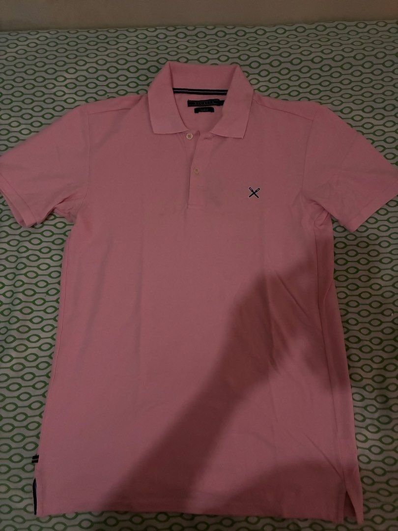 Regatta Essentials Pink Polo Shirt Size L (Category: Tshirts & Polo Shirts ) located in San Jose del Monte. Submitted by yllib1112 (Listing ID 1460564997, Image 1). Description: - Brand: Regatta Essentials - Color: Pink - Size: L - Features: Embroidered Regatta logo on chest, classic collar, button placket - Style: Casual wear - once lang nagamit 20x28 dimes.