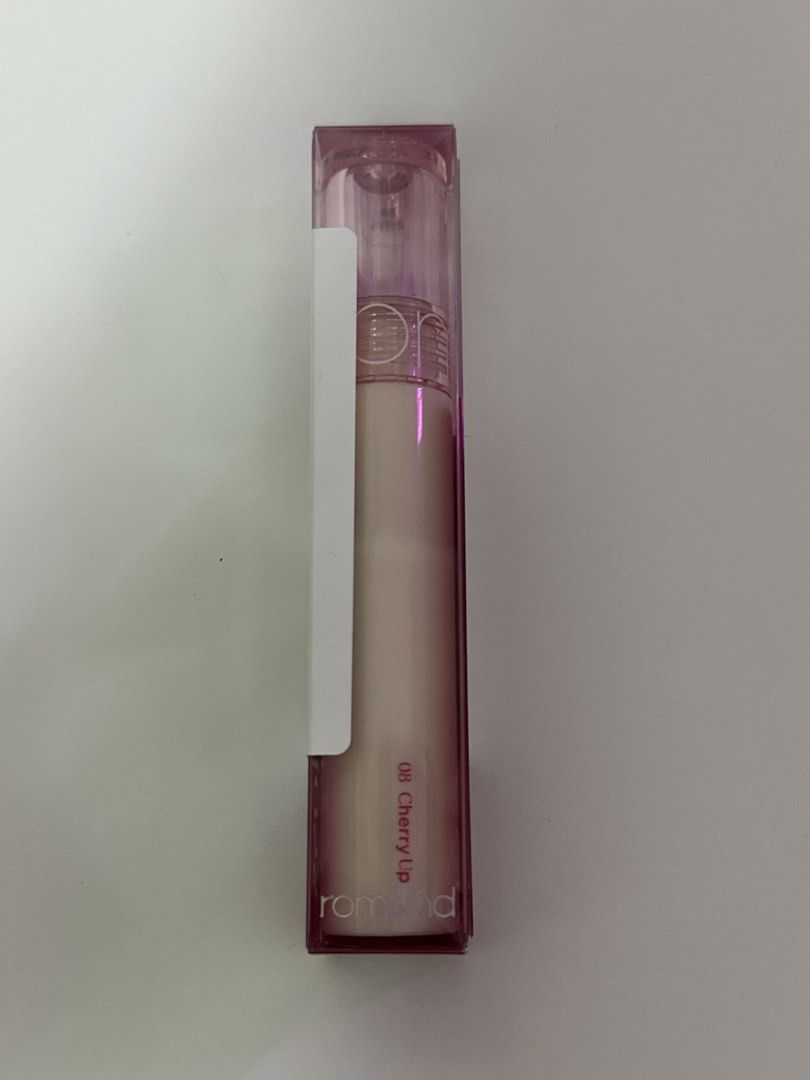 ROM&ND Glasting Color Gloss - Cherry Up (Category: Makeup) located in Balanga. Submitted by nsmrkii (Listing ID 1460658273, Image 1). Description: .
