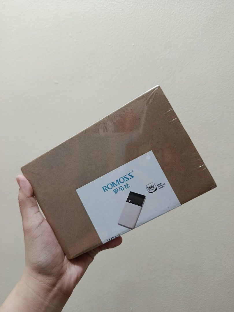 ROMOSS KC12 Power Bank 20000mAh (Category: Batteries & Power Banks) located in Manila. Submitted by adiganda0414 (Listing ID 1460622006, Image 1). Description: - ROMOSS KC12 Power Bank - Massive 20000mAh capacity - 2.1A Fast Charging support - Dual ports: USB-C and USB-A - Perfect for on-the-go charging - Comes in original packaging - SEALED Meet up: Chilltop Cubao, SM Cubao, Gateway Mall 2, Farmers Plaza Delivery via Grab Padala or Angkas Padala