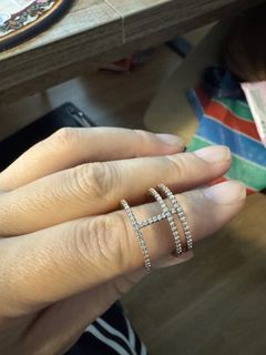 (Category: ) located in . Submitted by cindymao889 (Listing ID 1460520784, Image 1). Description: .