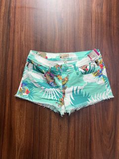 (Category: ) located in . Submitted by zjstg (Listing ID 1460653924, Image 1). Description: .