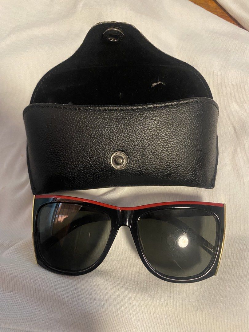 Saint Laurent Shades (Category: Sunglasses & Eyewear) located in Cabanatuan. Submitted by prelovedbycheesekeyk (Listing ID 1460577297, Image 1). Description: No flaws Og po .