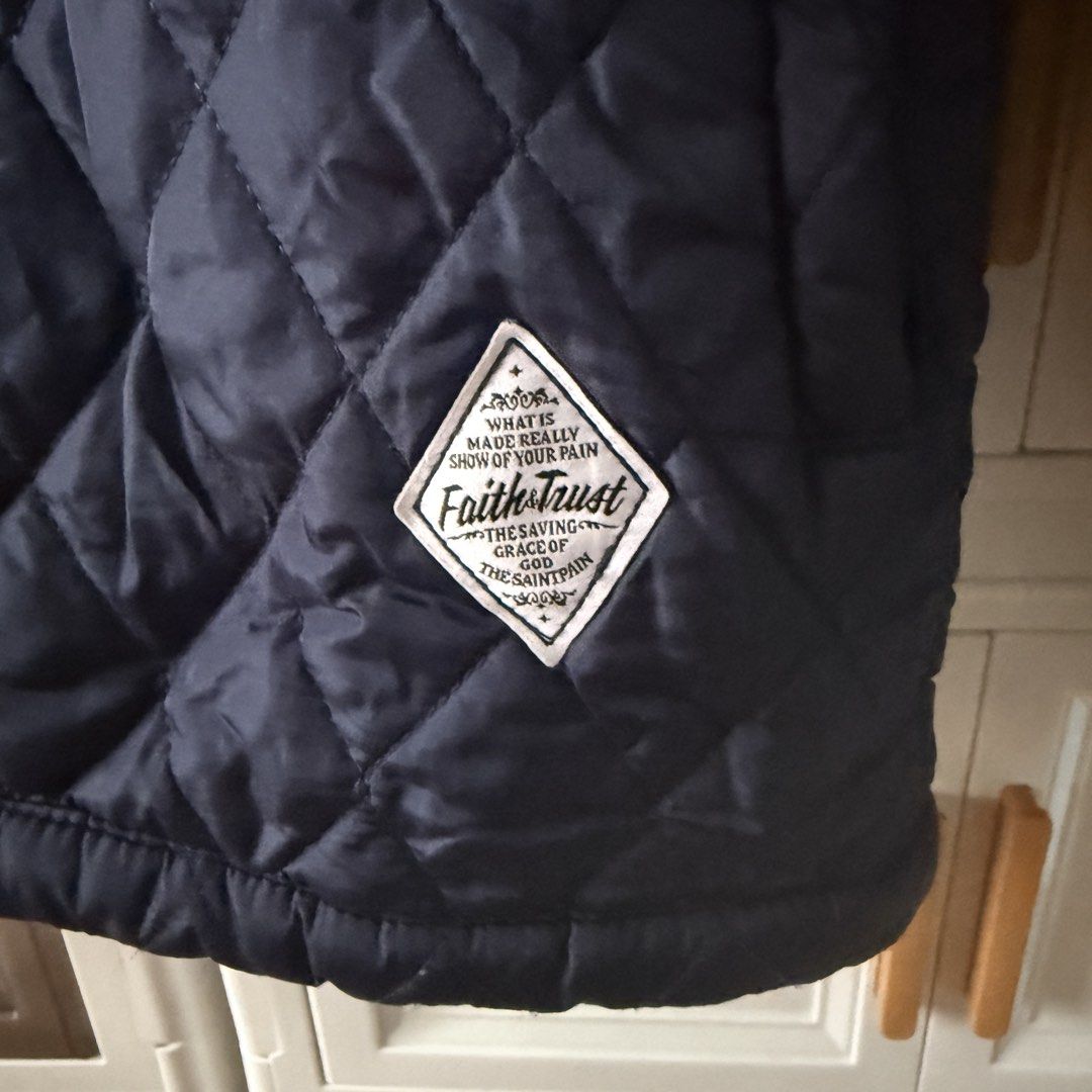 SAINTPAIN SP Rombo Quilted Jacket (Category: Coats, Jackets and Outerwear) located in Angono. Submitted by secondhandsol (Listing ID 1460653540, Image 3). Description: SAINTPAIN SP Rombo (Navy) Size M What you see is what you get.