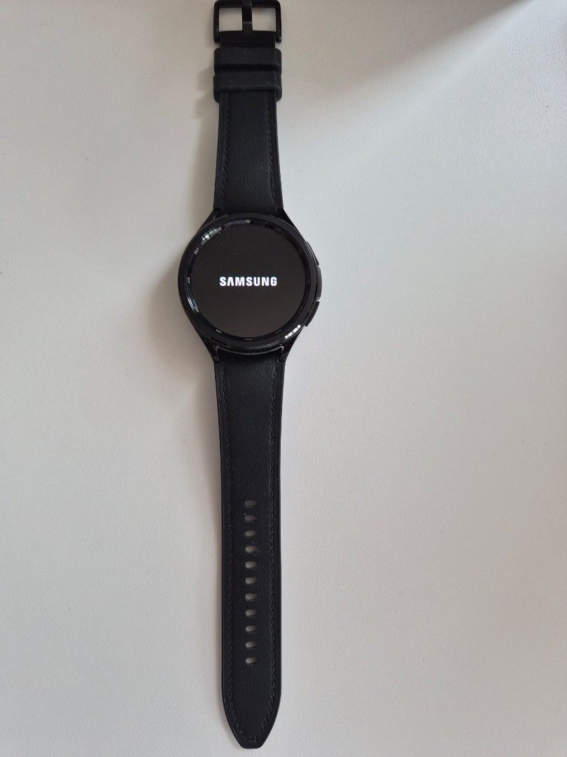 Samsung Watch 6 LTE Classic Black (Category: Wearables & Smart Watches) located in Manila. Submitted by machoopaloo (Listing ID 1460643039, Image 1). Description: - Samsung Galaxy Watch 6 Classic - Color: Black - Display: Round with time markers - Features: Fitness tracking, connectivity - Condition: Sleek and modern, ready for a new owner.