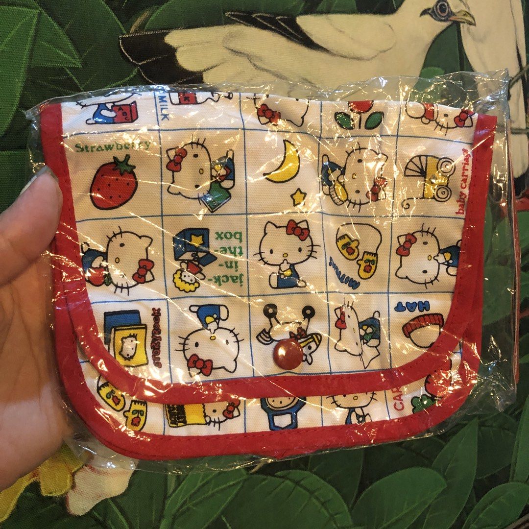 Sanrio Hello Kitty Pouch (Category: Purses & Pouches) located in Quezon City. Submitted by kitsune.treasures (Listing ID 1460645622, Image 1). Description: *First to pay policy! *1 day reservation only. Failure to pay on time, auto cancel. 📍Quezon City * MOD: J&T | Lalamove * MOP: GCASH | BPI 📦ON HAND AND READY TO SHIP! CONDITION: WHAT YOU SEE IS WHAT YOU GET. Dimensions: Kindly check the photos for the actual measurements. Please check all the