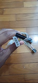 (Category: ) located in . Submitted by mischete (Listing ID 1460571611, Image 1). Description: .