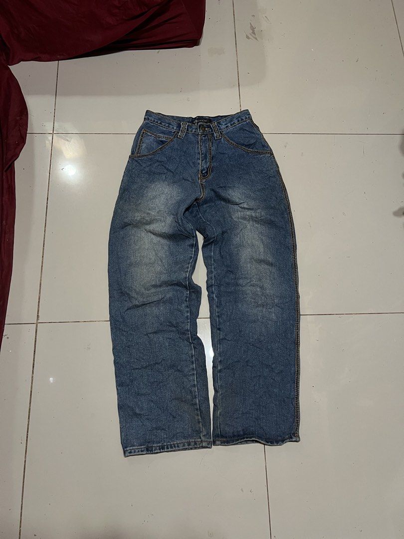 Sean John Denim Jeans Size 28 (Category: Jeans) located in Butuan. Submitted by nikthrift. (Listing ID 1460674241, Image 2). Description: - Sean John denim jeans - Classic blue wash with yellow stitching - Iconic SJ logo embroidered on back pocket - Smaller SJ logo on side cargo pocket - Size: 28 waist - Material: 100% Cotton - Ideal for a streetwear look - size 28 waistline - 39 length - 12.5 leg opening - 9 hem.