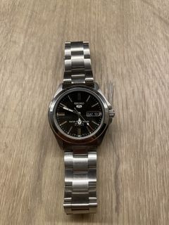 (Category: ) located in . Submitted by sellandtrade.items (Listing ID 1460675706, Image 1). Description: .