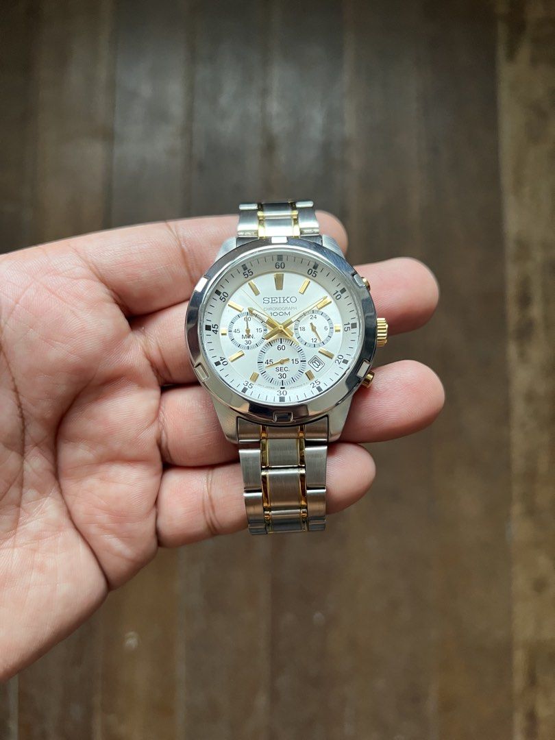 Seiko SKS607P1 (Category: Men's Watches) located in Manila. Submitted by dansanjose09 (Listing ID 1460532277, Image 1). Description: For Sale: Seiko SKS607P1 📌 Model: Seiko SKS607P1 📌 Reference: SKS607P1 📌 Production Date: Jan 2017 📌 Movement: quartz Specifications: * Case Diameter: 43mm (excluding crown) * Lug Width: 20mm * Condition: 8.8/10 * Sign of usage * Polished case and crystal * All original watch head * Comes with original bracelet 