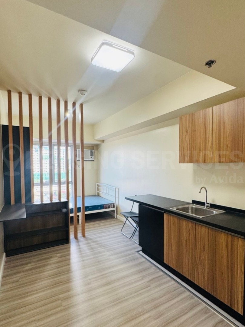 (Category: ) located in . Submitted by leasingoptions (Listing ID 1460540336, Image 1). Description: .