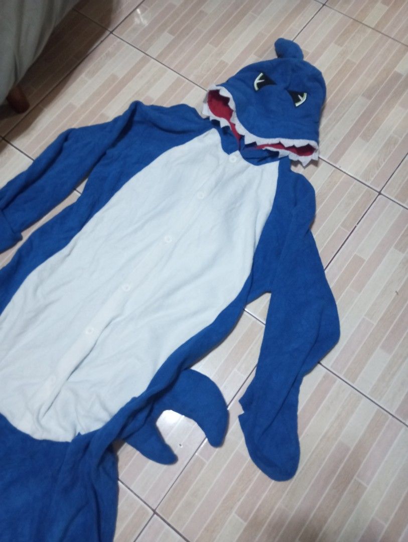 Shark jumpsuit costume for adults size medium (Category: Babies & Kids Fashion) located in Las Pinas. Submitted by kaswakto (Listing ID 1460651426, Image 2). Description: 〽️ Shark jumpsuit costume for adults size medium 〽️ Dimensions: 51 inches length shoulder to toe x 23 inches width 〽️ excellent condition no issues 💰Php 450 +sf 📌Lpdh Las Pinas/Evacom or Valley2 Paranaque 📞091******78 contact no. 🗳️Payment thru Gcash 091******78 Jayvie Godma