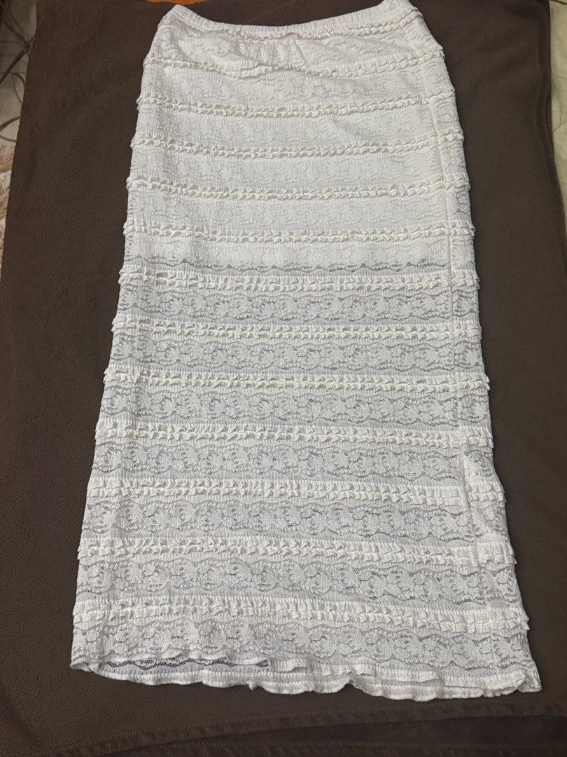SHEIN Easowa Beach White Set Apricot M (Category: Dresses) located in Davao. Submitted by weargels (Listing ID 1460683865, Image 3). Description: Worn once .