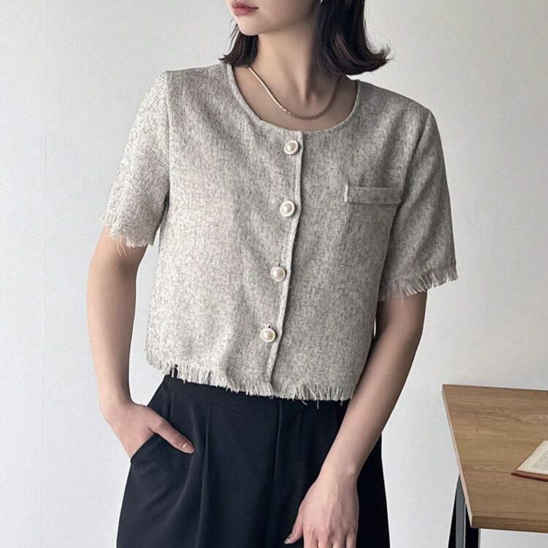 SHEIN Tweed Button Top (Category: Coats, Jackets and Outerwear) located in San Fernando. Submitted by mktnac (Listing ID 1460574451, Image 1). Description: Like new, in pristine condition. XL Size DM for actual picture, and nego. RFS: Downsize - Lightweight short sleeve jacket - Chic frayed hem - Elegant pearl button closure - Convenient small chest pocket - Ideal for stylish layering - Total length: 19.3 inches.
