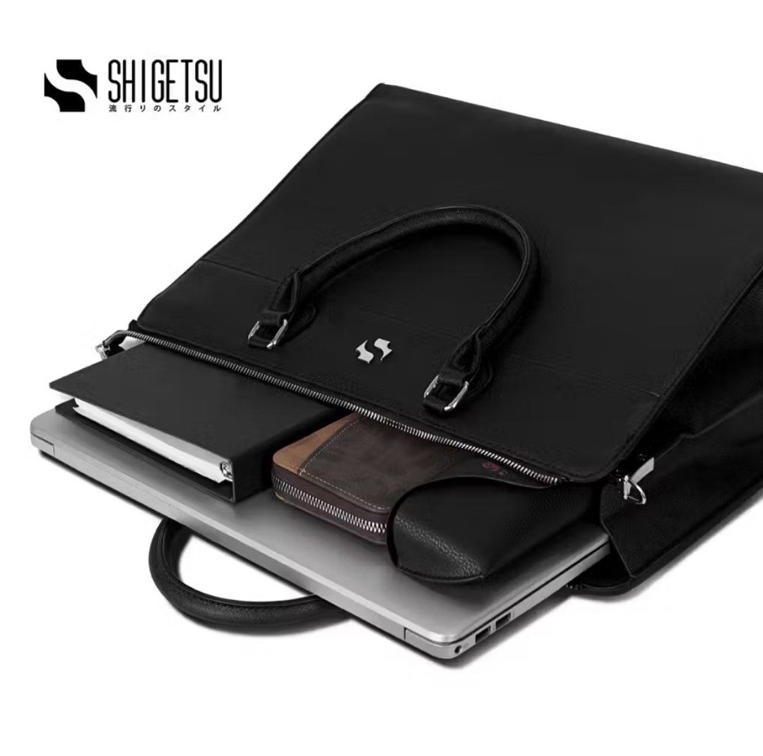SHIGETSU Black Leather Laptop Bag Briefcase (Category: Briefcases) located in Caloocan City. Submitted by twinkle.shopph (Listing ID 1460647568, Image 3). Description: - SHIGETSU Laptop Bag - Color: Black Leather - Spacious interior for laptop, notebooks, and essentials - Dimensions: 40.2 cm (Length) x 29 cm (Height) x 15.3 cm (Width) - Detachable shoulder strap included - Sleek design, perfect for work or travel Issue: Natanggal shoulder strap S