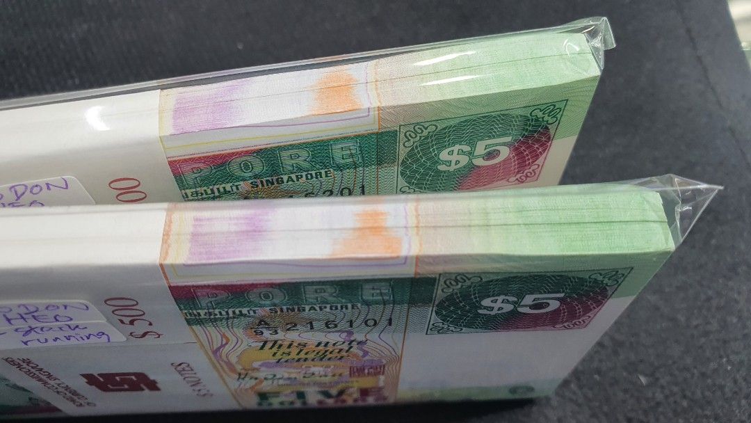 Ship stack (Category: Currency) located in Singapore. Submitted by mrmagic (Listing ID 1460614448, Image 3). Description: Ship series stack GEM UNC very nice conditions with no foxing $2 - 2stacks running - with 200running number $280 x 2stack = $560 GEM UNC very nice conditions with no foxing $5 - 2stacks running - with 200running number (number have Radar 216216 , 216162 ) $850 x 2stack = $1700 $10 - nice stack , but only 1%light foxing behind.