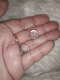 (Category: ) located in . Submitted by eidorableshop (Listing ID 1460565481, Image 1). Description: .