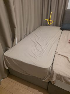 （分類：）位於 。 由 lee.hyvivian 提交（商品編號 1460663288，圖片 1）。簡介： 。