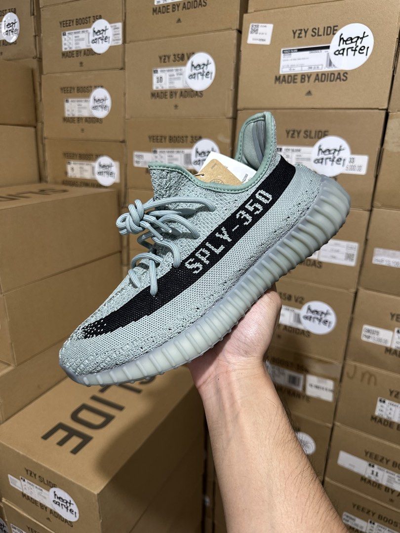 size 9 Yeezy 350 V2 Salt (Category: Sneakers) located in Cavite. Submitted by heatcartel_ (Listing ID 1460657592, Image 2). Description: Below srp deal! COD/COP nationwide 🚚 Yeezy 350 V2 Salt - size 9 brand new ₱12,500 only vermosa / evia alabang / ATC / MOA meet up📍.