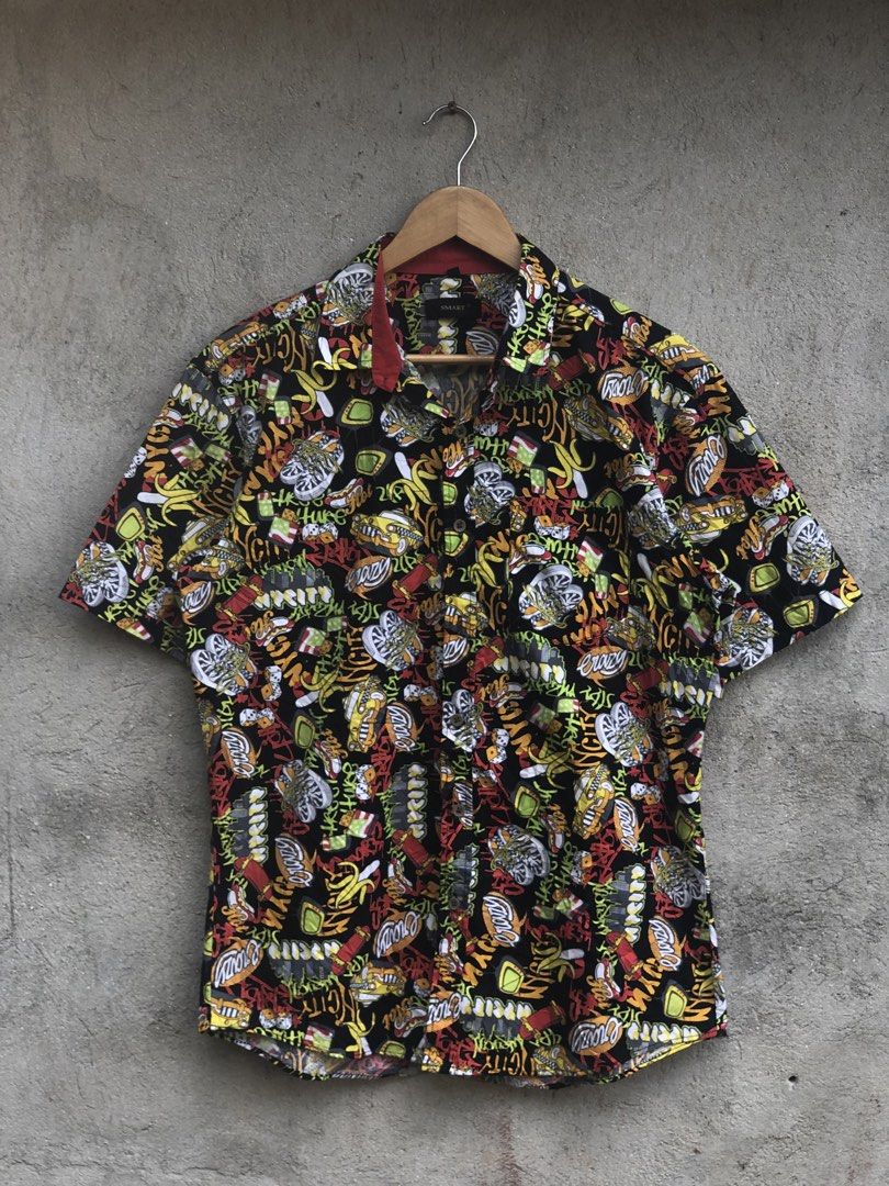 SMART AOP GRAFFITI STYLE🔥🔥🔥 (Category: Activewear) located in Cebu City. Submitted by jeboxjayveejebo (Listing ID 1460509076, Image 1). Description: SMART AOP GRAFFITI STYLE POLO SHIRT🔥🔥🔥 W📏21 L📏27.5 CONDITION RATE📏9.9/10 COLOR RATE📏9.9/10 ISSUE-NONE‼️ ASNEW CONDITION🔥 MINE-599🏷️ Message us for more questions or reservations. ‎💡Actual color may vary due to lighting ‎ ‎ ‎HAVE A GREATDAY EVERY ONE🫶🏻🫶🏻🫶🏻 ‎.