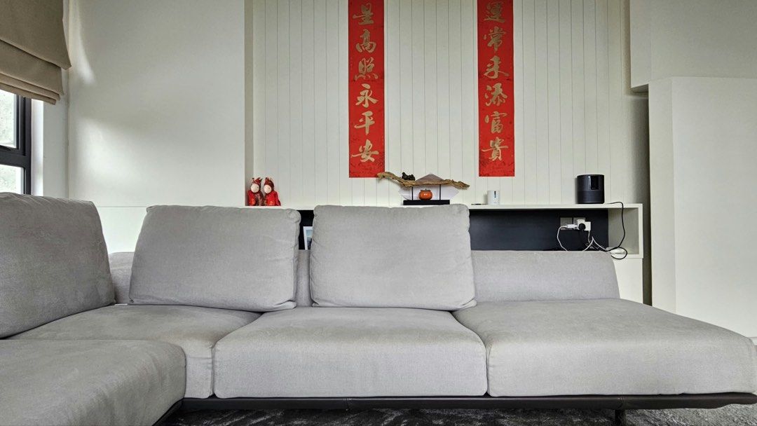 Sofas (Category: Sofas) located in Cheras. Submitted by noblewater78 (Listing ID 1460520307, Image 2). Description: Brand King Living Model: Bellaire Package 1 Fixed CUSTOM- Prestige Luxe- Solphin LX-25 RM31854 NOW RM7880 Not including Delivery Fee .