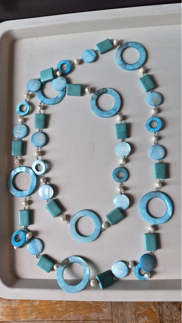 Statement necklaces - assorted (Category: Necklaces) located in Singapore. Submitted by noah.she (Listing ID 1460629044, Image 8). Description: .