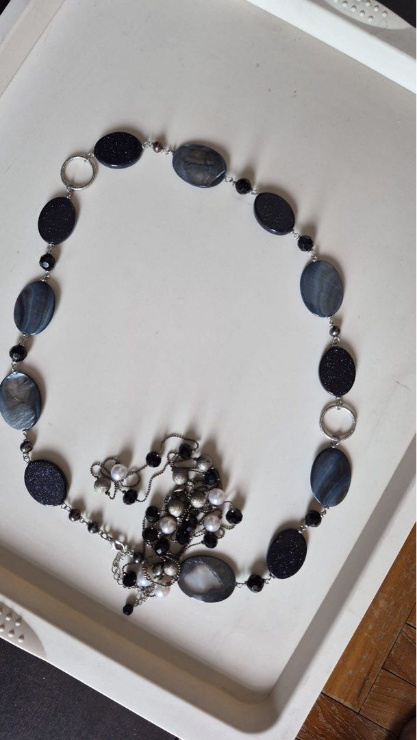Statement necklaces - assorted (Category: Necklaces) located in Singapore. Submitted by noah.she (Listing ID 1460629044, Image 10). Description: .