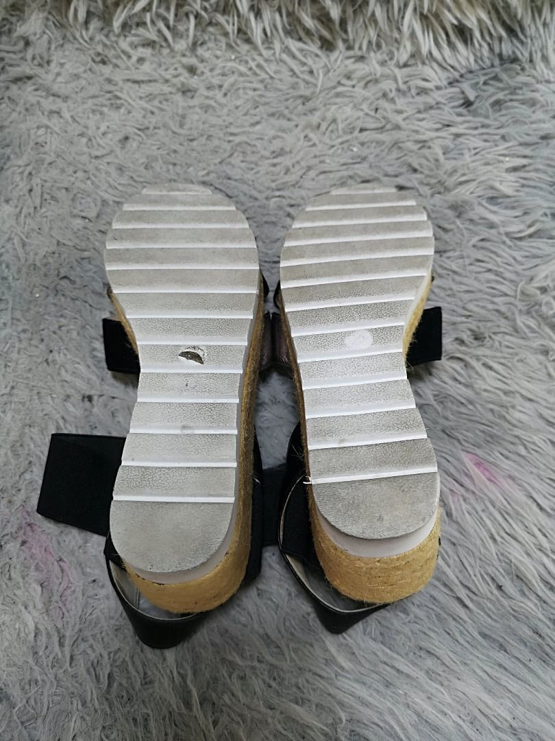 Stretch Elastic Crossover Espadrille Wedge Sandals (Category: Wedges) located in Santa Cruz. Submitted by jmy_surplus.2 (Listing ID 1460571687, Image 3). Description: Size ; 22cm Color ; Black , metallic Silver Type ; Wedge Brand ; No brand Material ; Synthetic Style ; Open Toe Crossover Strap Wedge Sandals LR 172 JMY 1 Batch #219.